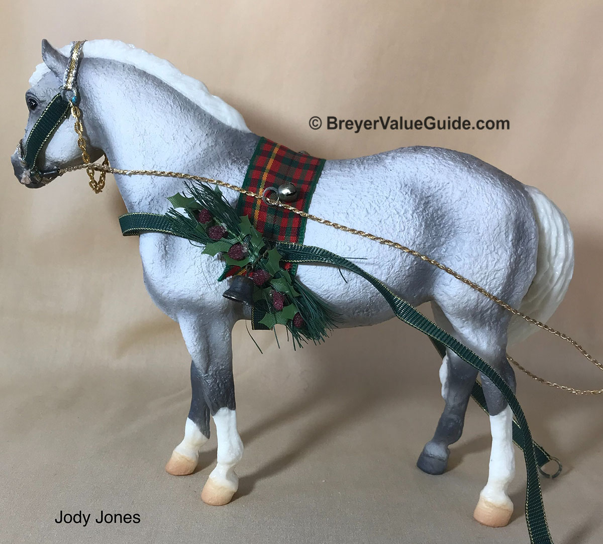 その他 B. BREYER 2001 Holiday Pony Jingles Holiday Horse 2001 - Jingles Holiday Pony | BreyerHorseRef