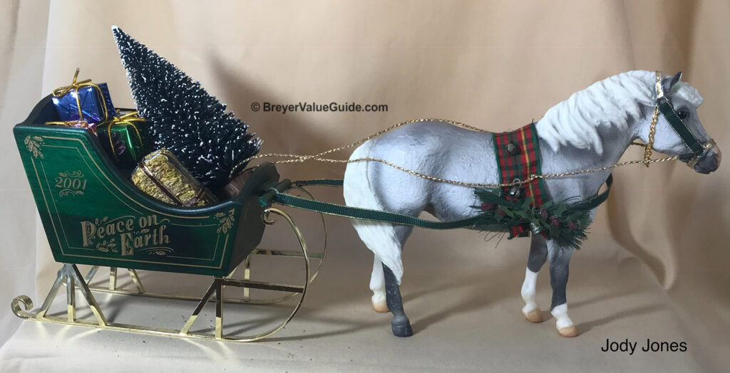 Jingles Holiday Pony with Sleigh Breyer Value Guide